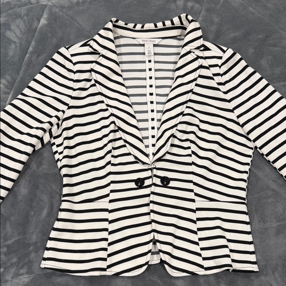 White House Black Market Striped Blazer in Black and White